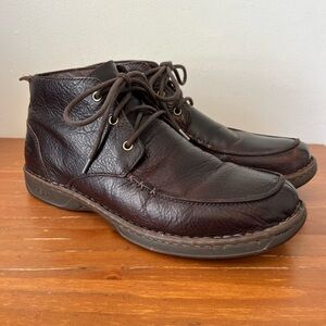 UGG Men’s 10.5 Dark Brown Leather Nuemel Chukka Ankle Boot EUC